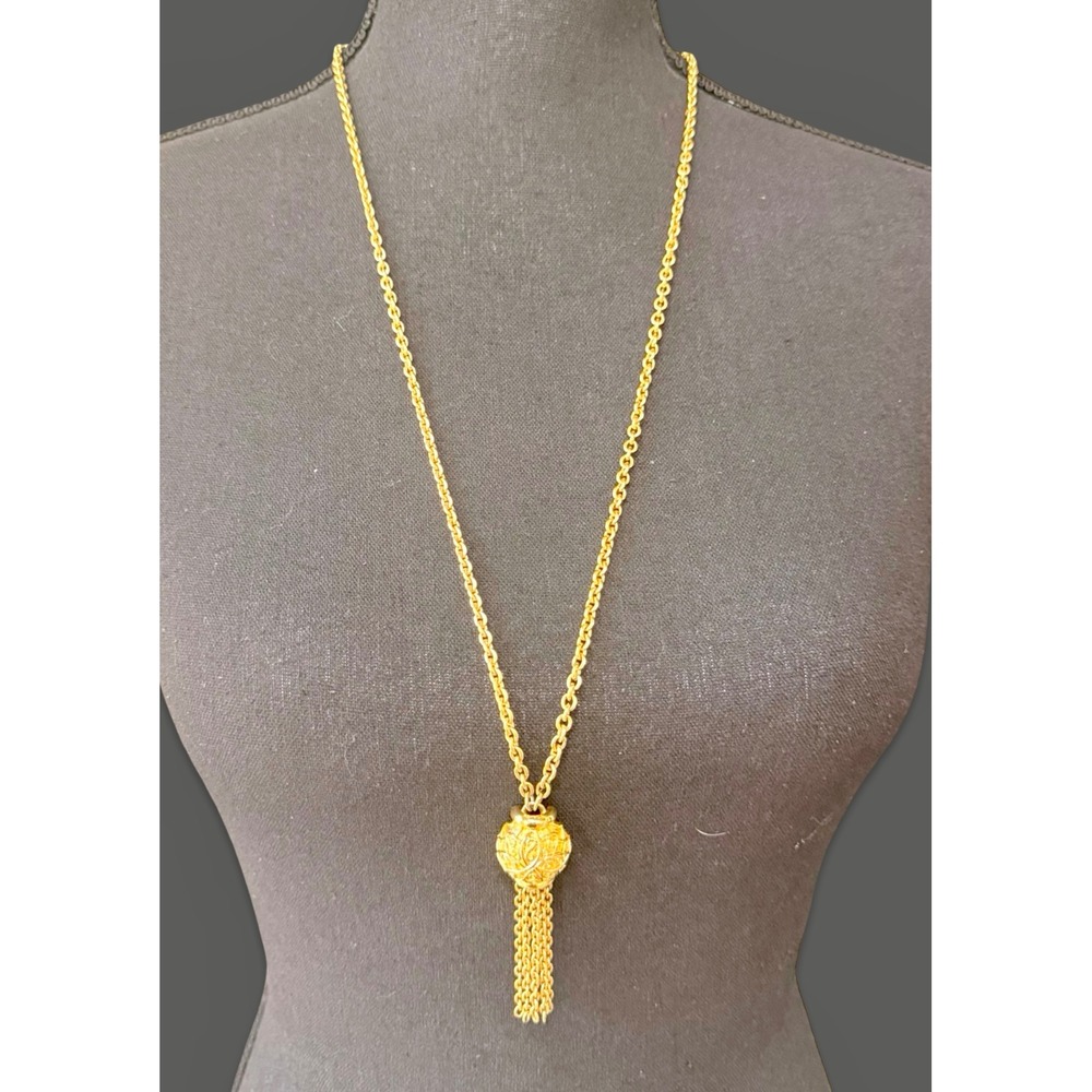 Vintage Napier Long Gold Tone Tassel Necklace Filigree Pendant Signed 30"‎